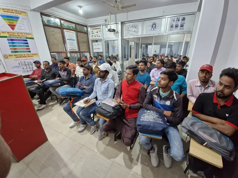 Class in the air-conditioned campus